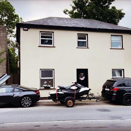 Town Villa With Charming Garden, Bbq Area & Sleeps 6 Cashel  Luaran gambar