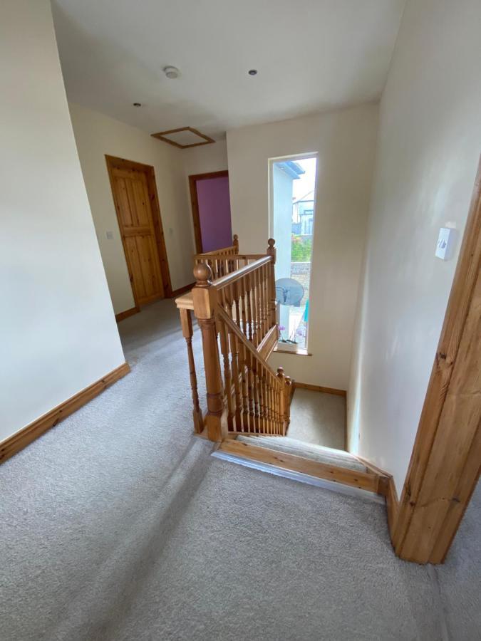 Town Villa With Charming Garden, Bbq Area & Sleeps 6 Cashel  Luaran gambar